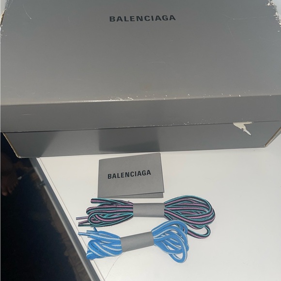 BALENCIAGA Runner Sneakers - Picture 6 of 7